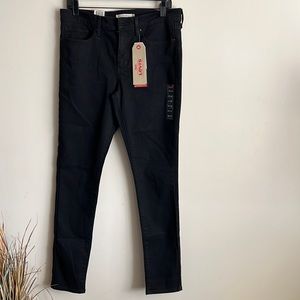Women Levi Shaping Skinny jeans 30x32